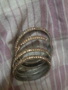 Brand New Chuda.. Last Two Pics Chuda Free