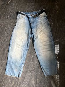 Baggy Cropped Jeans