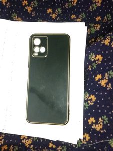 Black -Golden Vivo Y21 Mobile Back Cover