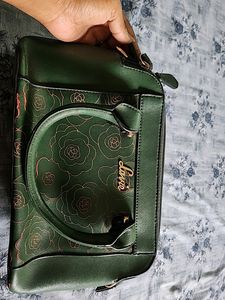 Handbag With Little Flaws