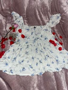 Floral Flutter Sleeve Top