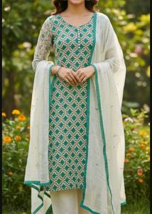 Elegant Printed Kurta preety in 💚