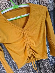 V Neck Full Sleeves Crop Top