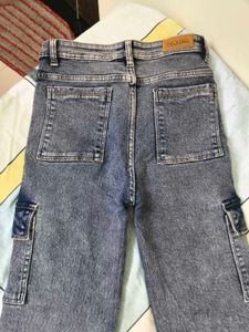 I&#39;m Selling A Cargo Pant.