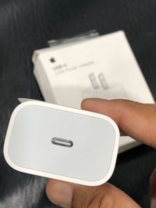 Apple 20W USB-C Power Adapter