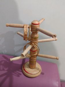New Unused Wooden Bangle Stand