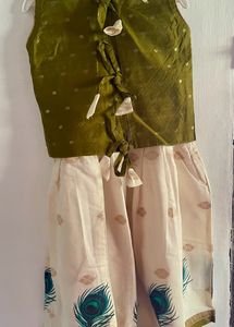 Olive Green Lehenga / Pattupavada