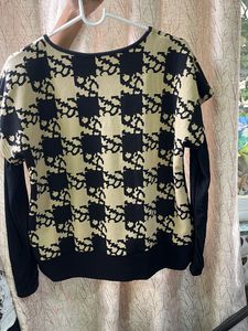 Full Sleeve Sweatshirt