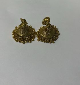 Earring