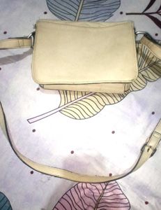 Forever Glam sling bag