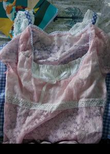Pink Lace Top🎀