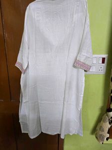 Elegant Embroidered Kurta Set