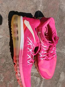 ORIGINAL NIKE AIRMAX RUNNING SHOES