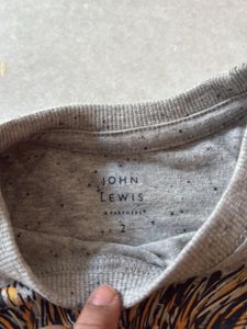 A New Brand Grey T-shirt For Toddlers Boy