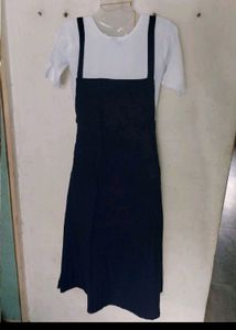 Trendy Dress 👗 😍