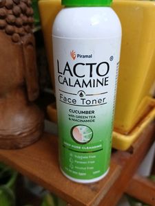 🌱LACTO CALAMINE FACE TONER