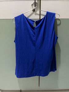 Pretty Calvin Klein Nevy Blue Top