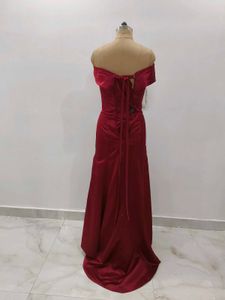 Elegant Burgundy Evening Gown