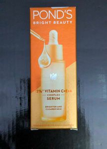 Pond&#39;s Bright Beauty 12% Vit C+E+A Serum