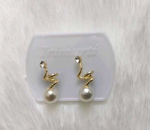 BEAUTIFUL ❤️ STUD EARRINGS
