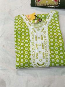 4 KURTA SET COMBO