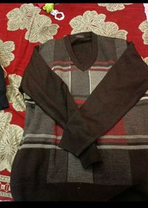 5 sweater shirt combo like new Loge Ni Toh Pachtao