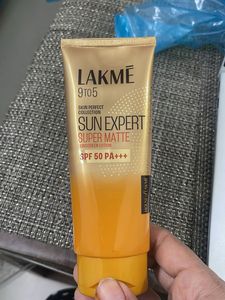 Lakme Sun Expert SPF 50