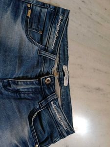 Stylish Blue Denim Jeans