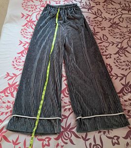 Plisse Lounge Pants