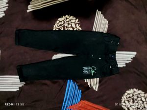 Black Casual Pants with Graphic