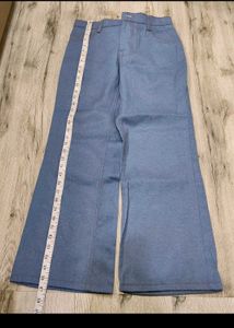 sc8897 Sabrin Bootcut Jeans size 30