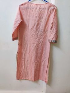 W Brand Cotton Kurta and Statement Earrings Combo