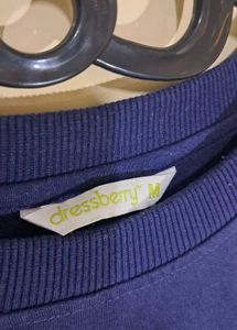 Stylish Navy Blue Sweatshirt