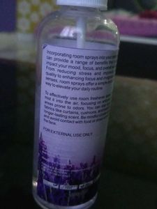 Jaugha Freesia Spray