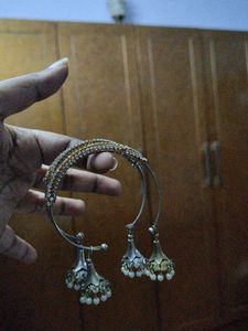 Jimiki Hanging Bangles