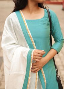 Raja Rani Nazriya Blue(kurti+dupatta)