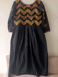 ETHNIC GOWN