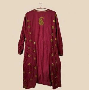 Maroon Embroidered Ethnic Kurti