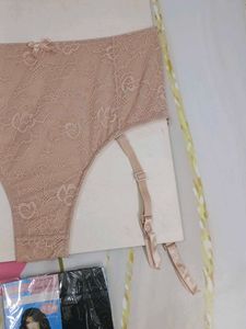 (1300)Lace Garter Belt Set