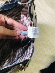 Guess Leather Handbag