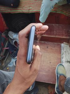 iPhone 11 - Excellent Condition!