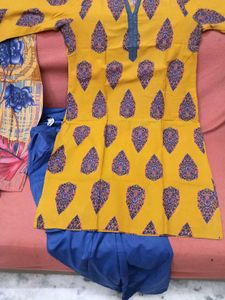 GentlyUsed BlueFlower Print 2-Kurti & PatialaBotto