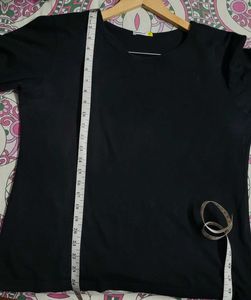 Bewakoof Women Black T-shirts