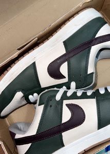 Nike Dunk Low Medium Olive