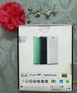 Sony Xperia Phone Box