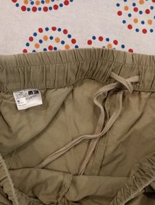 Comfortable uniqlo Casual Trousers
