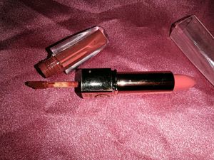 2 In 1 Lipstick 💄