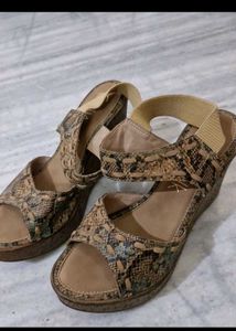 Catwalk Brand New Sandal Uk 5.5-6