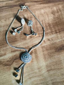 Jewellery Set And Brooch