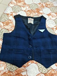 Boys&#39; Vest Set